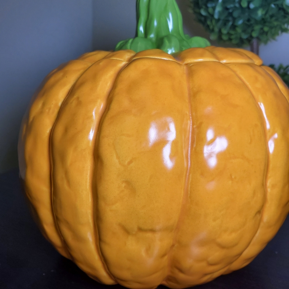 Fall Holiday Decor - Picture 5 of 10